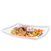 Kebab salaatilla